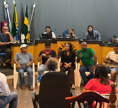 Câmara Municipal de Juína sediou Reunião Pública sobre o Centro de Hemodiálise e de Tratamento Renal.