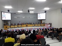 Mulheres são homenageadas em sessão solene na câmara de vereadores de Juína