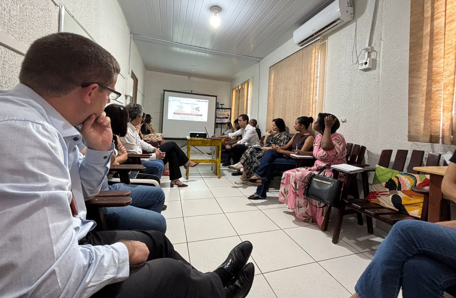 Procuradoria da Mulher participa da Reunião Mensal da Rede de Enfrentamento da Violência Doméstica.