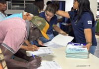 Regularização Fundiária: Câmara Municipal participa da entrega de Títulos Definitivos de Moradia do Setor Esperança do Bairro Módulo 5.